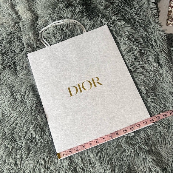 Dior Designer Gift Bag 17x14 - Picture 3 of 3